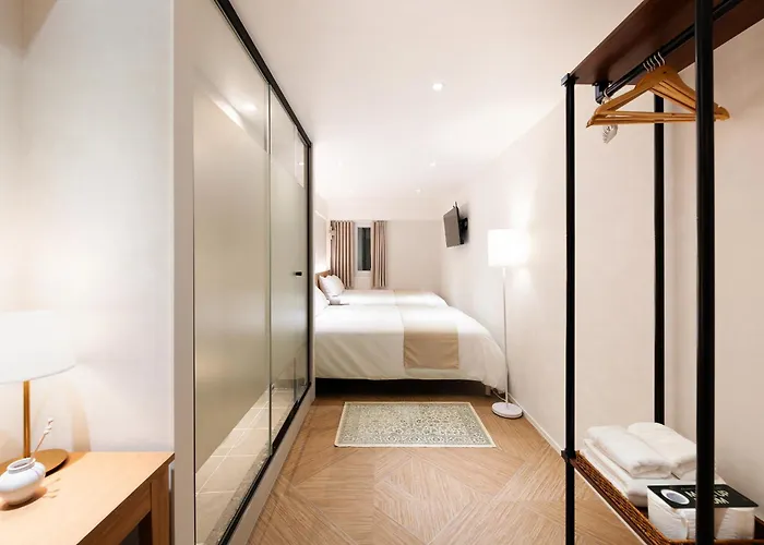 Hanadays Jongno-gwanghwamun Hotel 2*